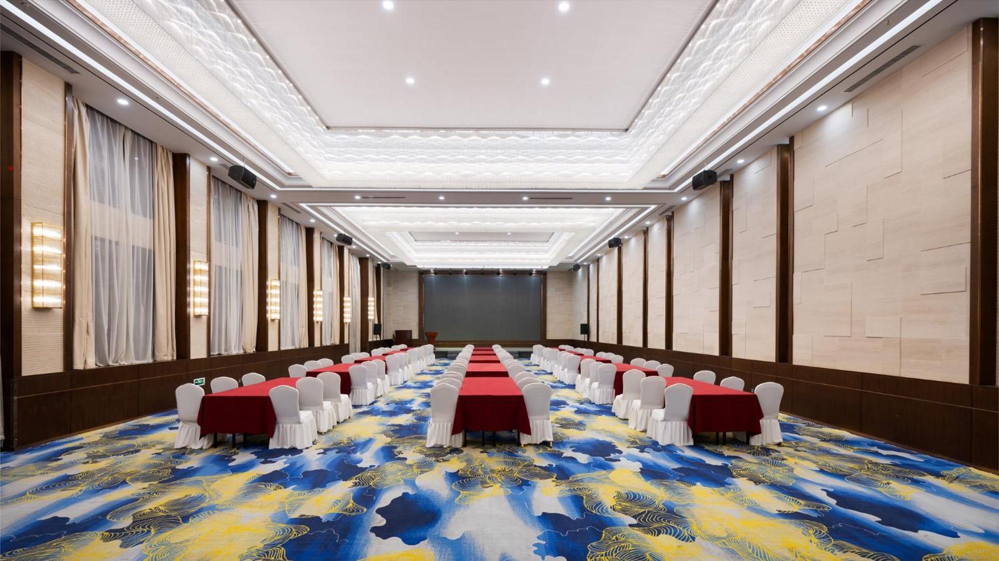 Holiday Inn Express Zhengzhou Airport By Ihg Xinzheng  ภายนอก รูปภาพ