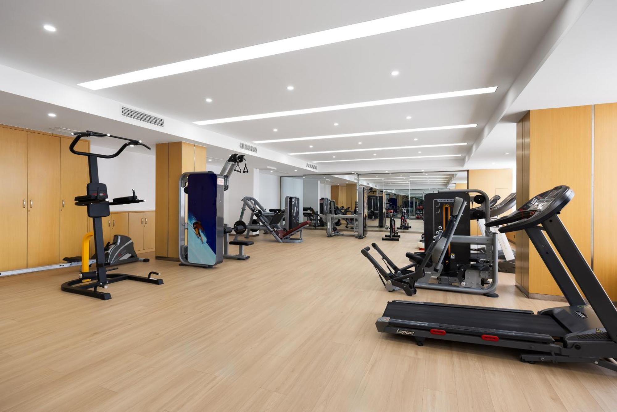 Holiday Inn Express Zhengzhou Airport By Ihg Xinzheng  ภายนอก รูปภาพ