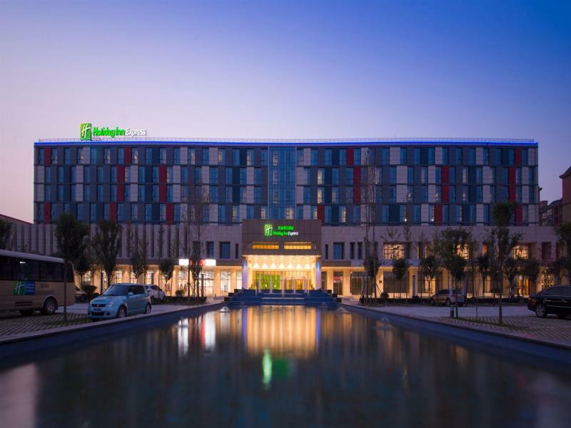 Holiday Inn Express Zhengzhou Airport By Ihg Xinzheng  ภายนอก รูปภาพ